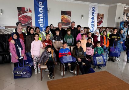 Yenişehir Anadolu İmam Hatip Lisesi İyilik Timi, Yetim Öğrencilerin Bayramlıklarını Temin Etti!