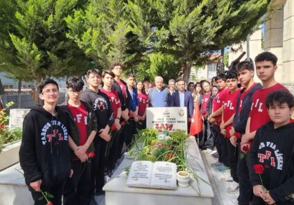 Tarsuslu Şehit yüzbaşı Halil Özdemir,İsmini Yaşatan Fen Lisesi Öğrencileri Tarafından Dualarla Anıldı