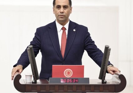 Kıratlı: “2025 YILINDA MERSİN’E 48 YENİ OKUL YAPILACAK”