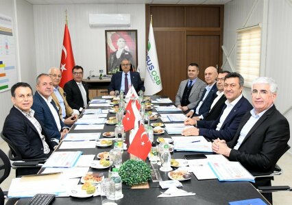 Vali Su, Tarsus OSB Yönetim Kurulu Toplantısına Başkanlık Etti
