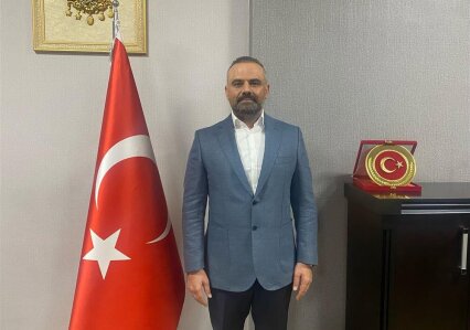 Erdemli Devlet Hastanesi Başhekimi Uzm.Dr.Mehmet Deliktaş, Kurban Bayramını Kutladı