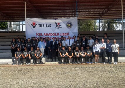 İçel Anadolu Lisesi’nde 4006 TÜBİTAK Bilim Fuarı Coşkusu!