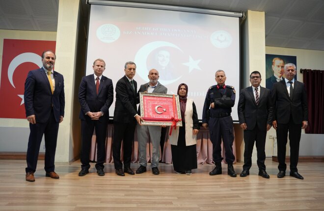 15 Temmuz Şehidimiz Kübra Doğanay'ın Hatırası Mersin'de Adını Taşıyan Kütüphane İle Ölümsüzleşti!