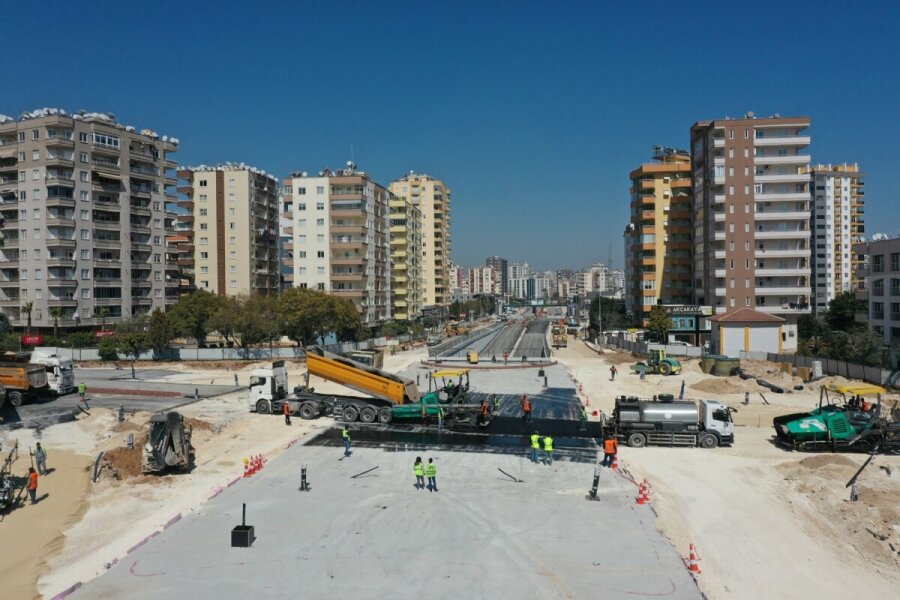 Asfalt Dökümüne Geçilen Göçmen’deki Katlı Kavşak İnşaatının % 98’i Bitti