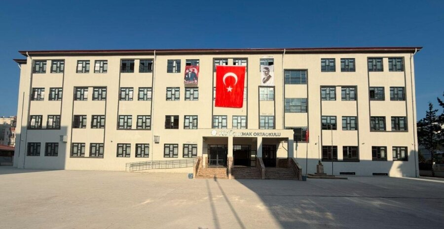 Kıratlı: “2025 YILINDA MERSİN’E 48 YENİ OKUL YAPILACAK”