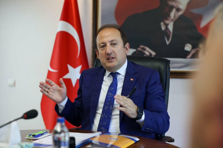 VALİ ALİ HAMZA PEHLİVAN BAŞKANLIĞINDA, MERSİN TARSUS OSB MÜTEŞEBBİS HEYET TOPLANTISI GERÇEKLEŞTİRİLDİ