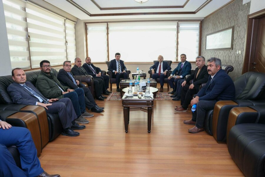ALİ ALİ HAMZA PEHLİVAN, MUT KAYMAKAMLIĞI’NI ZİYARET ETTİ