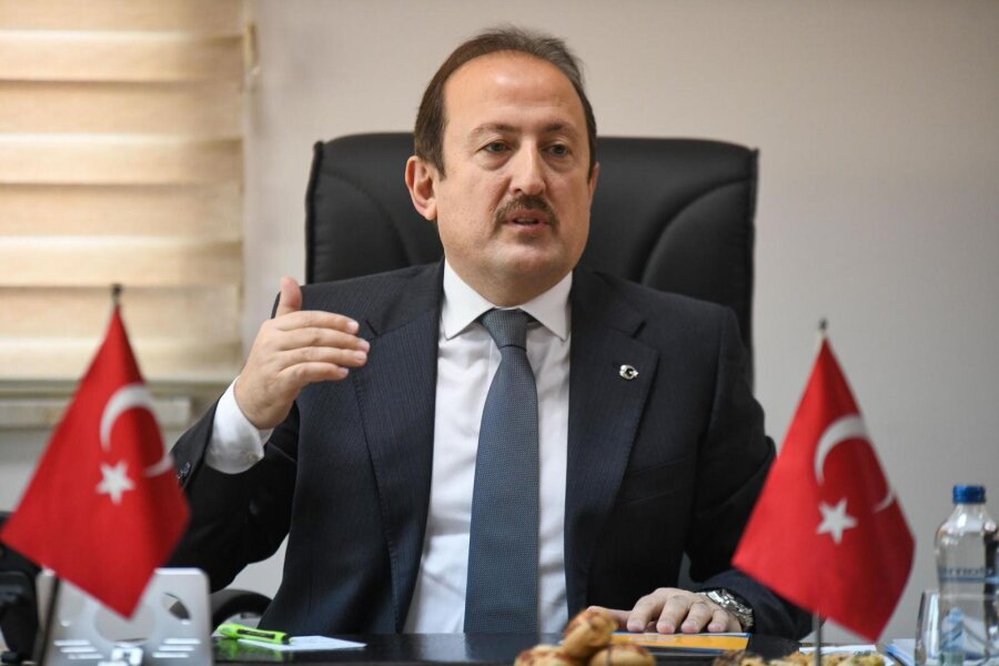 VALİ ALİ HAMZA PEHLİVAN BAŞKANLIĞINDA MERSİN LİMANI DEĞERLENDİRME VE KOORDİNASYON TOPLANTISI GERÇEKLEŞTİRİLDİ