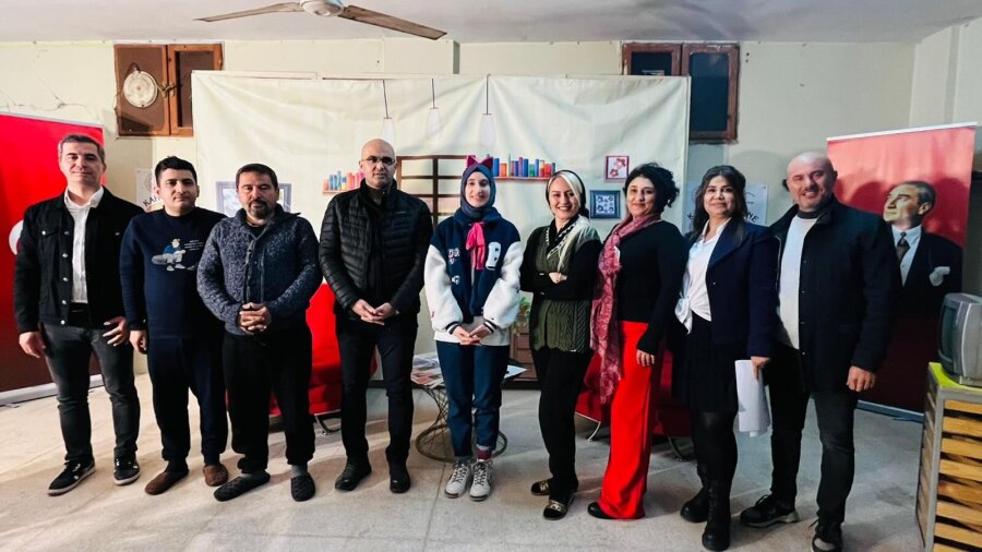 Mersin İl Milli Eğitim Müdürlüğünün başlattığı “Kahve Bahane Projesi" Tarsus'da Devam Ediyor!