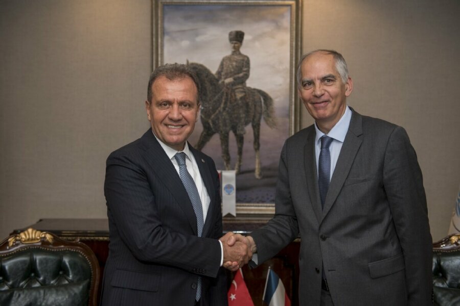 Fransa Ankara Büyükelçisi Magro ve AFD Türkiye Direktörü Denieul’in Bulunduğu Ekonomi Heyeti Başkan Seçer’i Ziyaret Etti